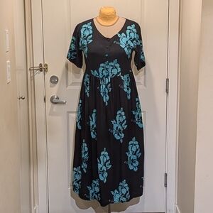 GUC Bali Design OS 100% Rayon Black and Turquoise Hibiscus Flower Boho Sundress